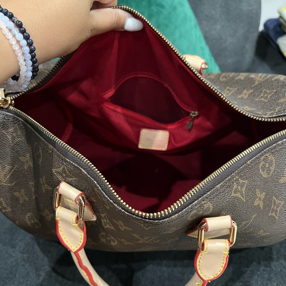 Purse - Picture 2 of 4